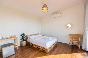 เติมเต็มคาเฟ่&แคมป์ปิ้ง by สวนเขาจุก