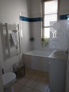 Appartements Appartement de charme bord de Loire : Appartement - Rez-de-Chaussée