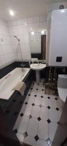 Трикімнатна квартира зі всіма зручностями