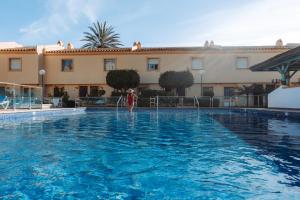 Ramada Hotel & Suites by Wyndham Costa del Sol