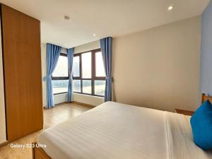 Angela House Ha Long