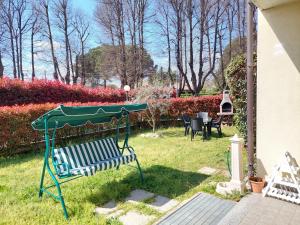 jacuzzi e giardino privato - comodo per Malpensa e Milano - con parcheggio
