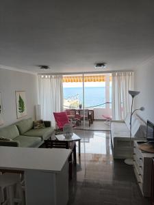 Great oportunity Costa Adeje Holiday apartment first sea line Free Wifi