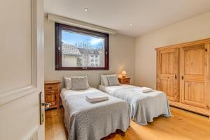 Apartment President, Alpes Agency, Central Chamonix, Sleeps 12