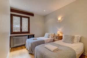 Apartment President, Alpes Agency, Central Chamonix, Sleeps 12