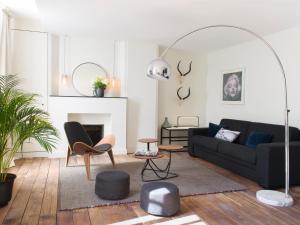 Appartements Chez Laurence Du Tilly : photos des chambres