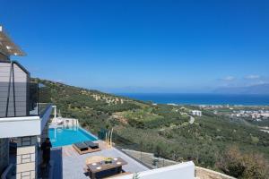 Argyrie Villas, luxury, amazing sea view, heated pool