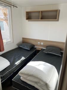 Campings Mobilhome Vias plage dans Camping : photos des chambres