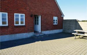 Lovely Home In Ringkøbing With Wifi