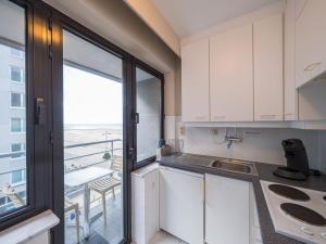 Cozy studio with terrace and sea view