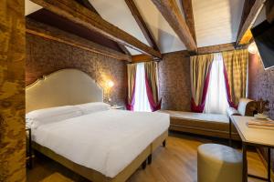 Triple Room room in Hotel Paganelli