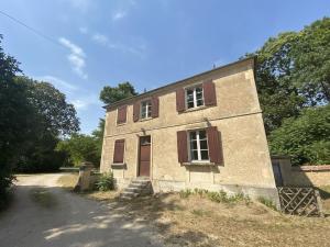 Maisons de vacances Cosy house for 8 people in the grounds of the castle : photos des chambres