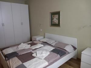 Sunshine GuestHouse