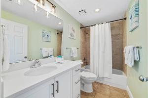 Bristol 710-Endless Views w Wrap Around Balcony