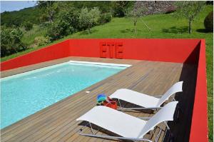 Maisons de vacances Maison de 5 chambres avec piscine privee jardin clos et wifi a Saint Lager Bressac : photos des chambres
