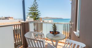 Cozy Corner VS Beachfront