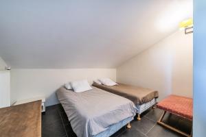 Appartements Gite Le Jorat - Appartement A : photos des chambres