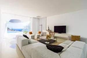 VILLA EDEN VI4344 By RivieraHoliday Homes - Falicon