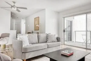 Redondo Beach 1BR w Pool Gym WD nr Beach LAX-613 - 贺茂沙海滩