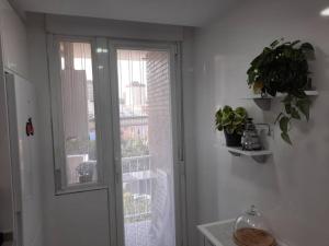 Soleado apartamento con garaje