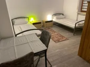 Monteursunterkunft - fitters' accommodation with shared kitchen - Baindlkirch