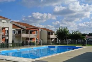 Appartements BISCARROSSE Appartement T3 classe 2 etoiles, dans residence avec piscine : Appartement 2 Chambres