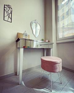 50 Papiniano apartment