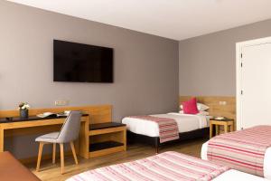 Hotels Hotel Bristol : Chambre Quadruple