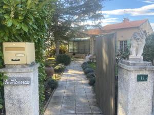 La roseraie Bonnieux