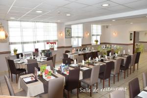 Hotels Logis Hotel Restaurant La Vraine : photos des chambres