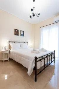 Luxury Apartment in Garitsa Bay - Kanoni