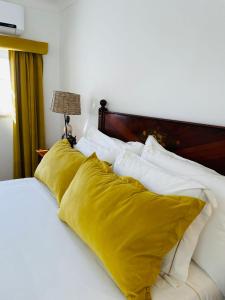 Paço Marmòris Field