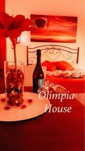Olimpia House - Central Station