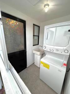 Luxury Apartment with Great Location 2-A