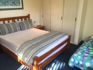 Red Rocks Road, Beach House in Cowes