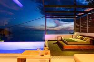 Athens riviera beach villa