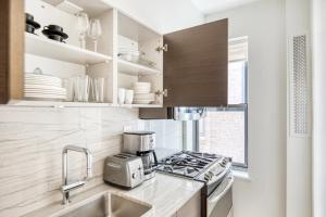 Central W Village 1BR Gym Doorman NYC-156