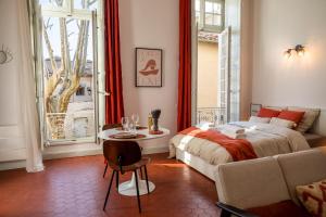 Appartements Superbe appartement de charme a 10mn de Saint-Remy : photos des chambres