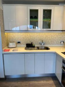 Apartment Ac - Fibra - SmartTv - modern