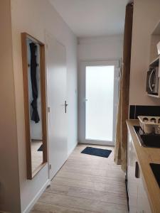 Appartements Studio cosy avec parking : photos des chambres