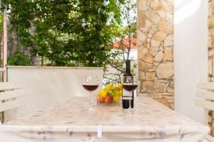 Perina Haven - Island Vis Beachfront