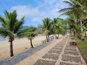 Praia do Tombo - Pé na areia
