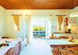 Alkyon Apartments & Villas Hotel