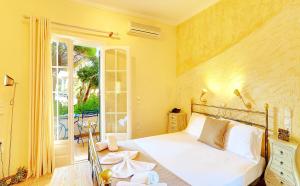 Alkyon Apartments & Villas Hotel