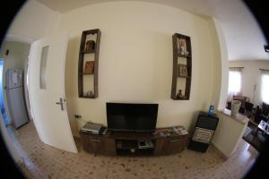 Alice & Andrew Apt. Few Steps to Madaba Old City Center