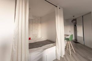 Appartements Joli T2 equipe, tennis, piscine : photos des chambres