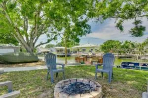 Waterfront Okeechobee Getaway with Backyard Dock! - أوكيتشوبي