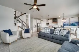 Family-Friendly Townhome about 2 Mi to Windsor Lake! - Kersey