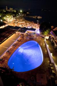 Oasis Beach Hotel Agistri Greece