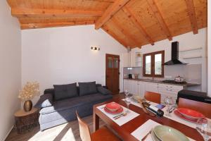 Secluded fishermans cottage Cove Triluke, Pasman - 20973